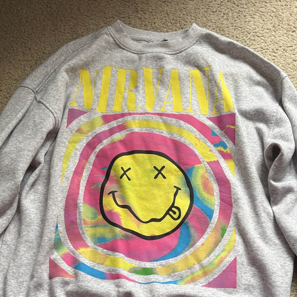 NIRVANA Gray Sweater with Colorful Graphic